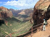 Zion National Park Picture - Canyon Overlook